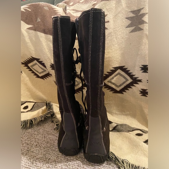 Artica “Cheyenne” brown suede lace up boots NIB - Picture 3 of 10